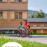Alpenstolz Haus 1 - Stilvoll Urlauben In Den Bergen * دامولس