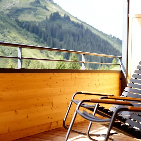 Alpenstolz Haus 1 - Stilvoll Urlauben In Den Bergen Appartamento