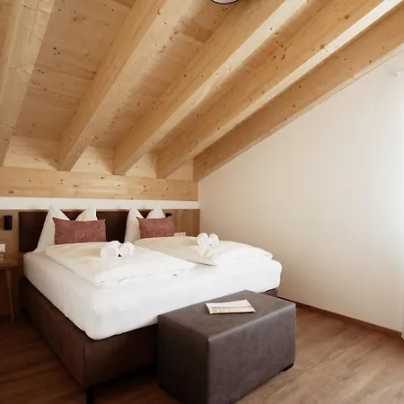 Alpenstolz Haus 1 - Stilvoll Urlauben In Den Bergen Appartamento *