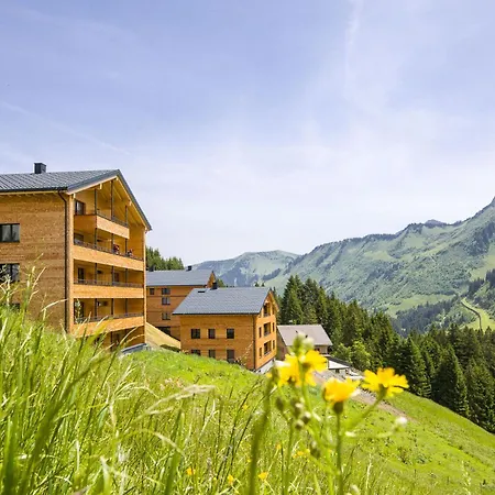 Appartamento Alpenstolz Haus 1 - Stilvoll Urlauben In Den Bergen *