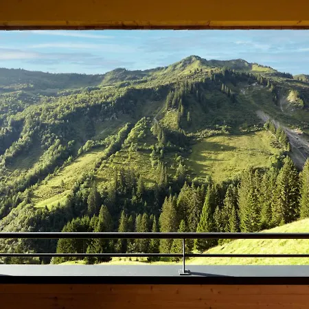 Alpenstolz Haus 1 - Stilvoll Urlauben In Den Bergen Damuels