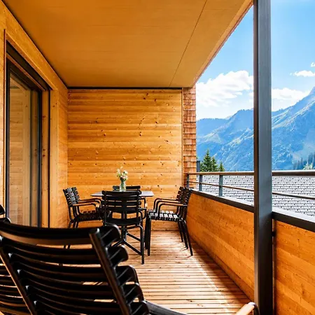 Alpenstolz Haus 1 - Stilvoll Urlauben In Den Bergen Apartment Damuels