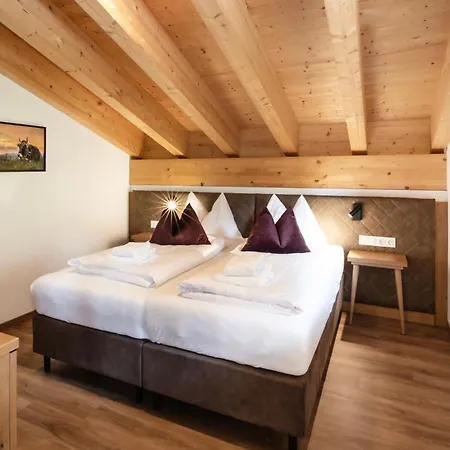 Appartamento Alpenstolz Haus 1 - Stilvoll Urlauben In Den Bergen
