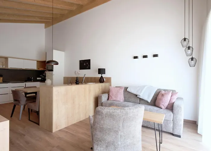 Appartement Alpenstolz Haus 1 - Stilvoll Urlauben In Den Bergen Damüls